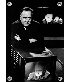 Marshall Mcluhan